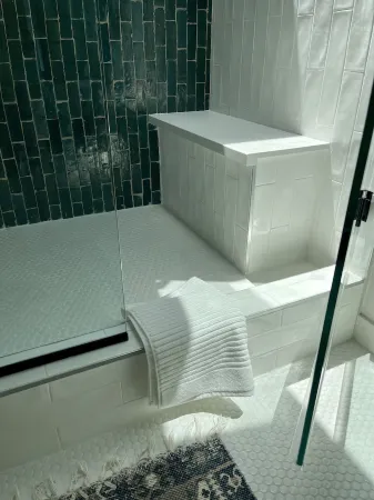 Joshua Tree- Hot tub, Walk to food & shops, a few minutes from JTNP