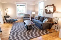 Downtown Historic Charmer - Walk to State Capitol