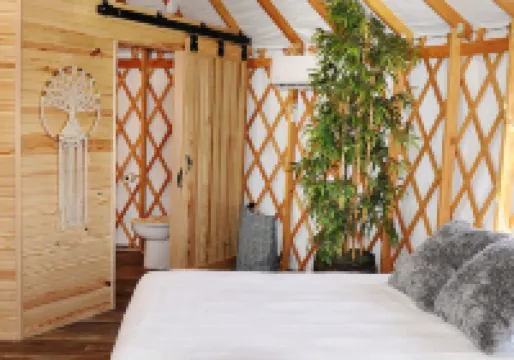 Luxury Yurt for Couples with Hot Tub on Deck