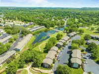 Cozy Couple's Oasis Located in the Highly Desired Pointe Royale Community