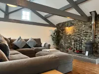 A Unique Place to Stay in the Heart of Tavistock | Sleeps up to 6 Hotels in Tavistock