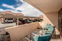 Lakeshore Village “Classic Condo” 2 patios Prime Location