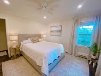 Private Home for Rent in Irving Park - Golf Course Views