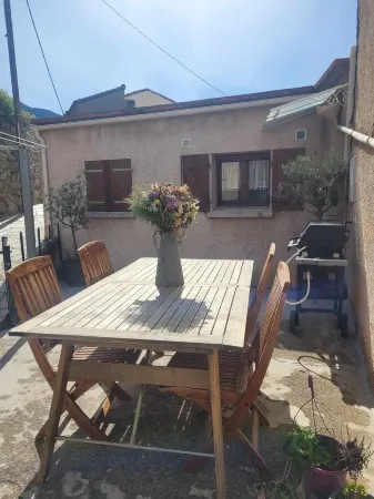 Maison de Famille Authentique Entre mer et Montagne Plage ou Rivière