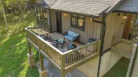 Mountain Cabin Oasis: hot tub&fire pit