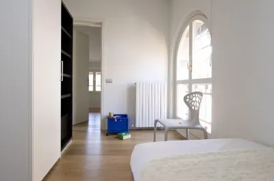 Apartment with breathtaking view over the lake, no car needed