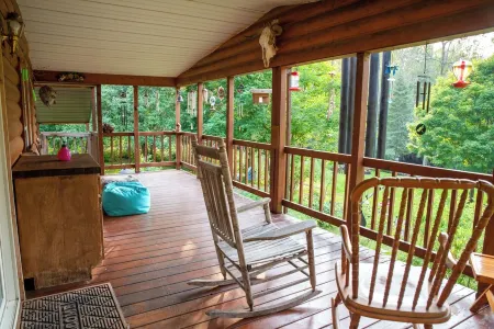 River Front Cabin Отели в г. Брин Тауншип