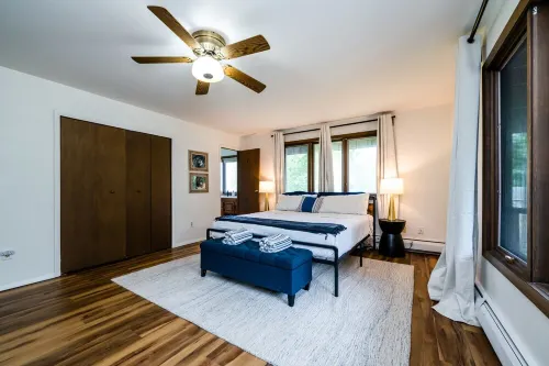 Spacious 4Br Retreat • Private Beach • Heated Outdoor Pool is Open • Golf Cart
