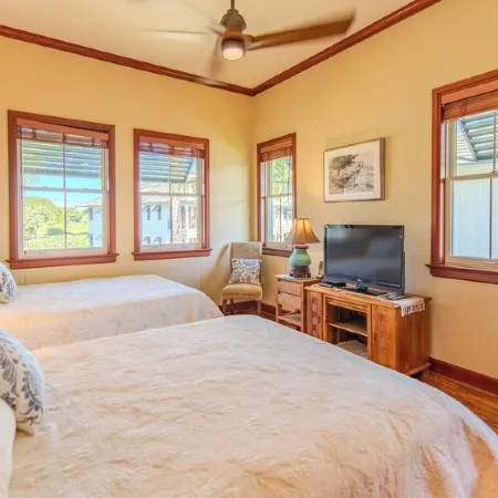 Luxurious Kolea Penthouse with direct access to Anaehoʻomalu Beach.