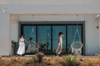 Charming Joshua Tree villa, Pool,Spa, Arcade-Game-Theatre Room, Mins to JT park! - 4-نجوم