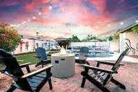 WOW! Luxury Desert Oasis! 梅薩住宿飯店