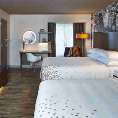 The Del Monte Lodge Renaissance Rochester Hotel & Spa Rooms