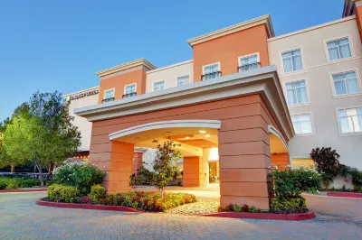 Embassy Suites by Hilton Valencia Hotels in Santa Clarita