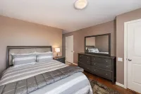 Townhome w/ Lake & MTN Views Near Basalt & Whole Foods, 18 Mi. to Ski in Aspen!