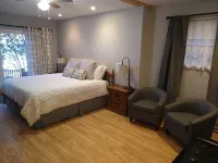 Serenity Zen House on Seneca Lake - Pet Friendly