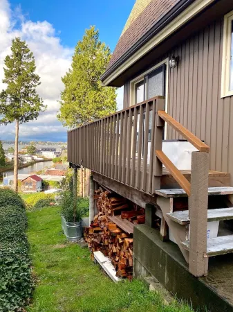Charming, dog-friendly cabin in peaceful Birch Bay, Wa Отели рядом с достопримечательностью «Парк штата Берч Бэй»
