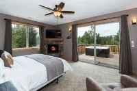 14 bedroom 14 bath Mega Mansion w/Indoor Pool, Theater