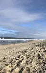 Simple Family Beach house: one floor & steps to ocean.  V. close beach location - 民泊