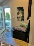 New studio/loft near orchards, wineries, & beaches