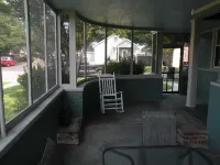 NEAR FRENCH QUARTER - 4 Bdrm Home - LOW RATES! - Safest Neighborhood.