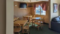 St Clair Inn and Suites