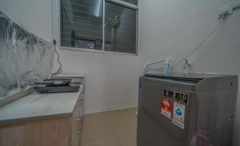 Platinum Splendor Residensi Semarak (Block C) by Favspace