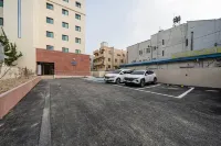 Hound Hotel Asan Terminal - parking