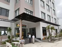 Rubeach Hotel & Rerost