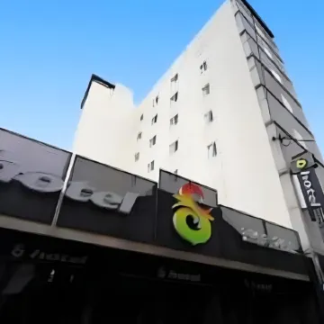 Hotel S Shinchon Отели рядом с достопримечательностью «Бар EXiT Hongdae»