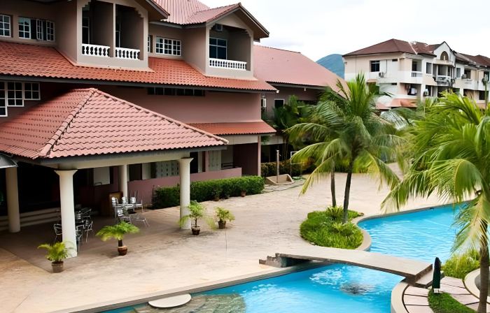 Gold Pine Resort