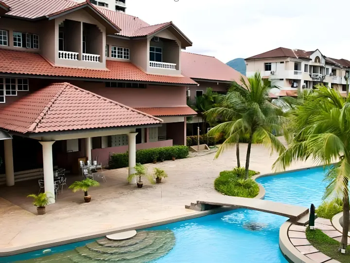 Gold Pine Resort