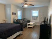Studio #3 - 2 blocks to Downtown Lake Worth Beach