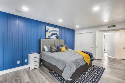 Charming 3-bedroom house with AC, WiFi in fabulous Glendale