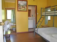 Ratu Kini Backpackers & Dive Resort Hotels in Qalito Island