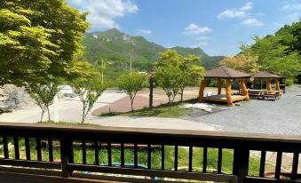 Danyang Banggok Forest Private Pension