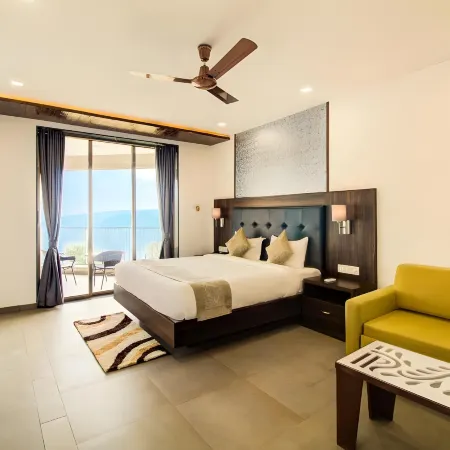 Mountain Breeze Resort, Mahabaleshwar