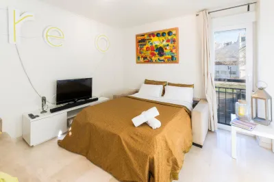 COLL GROC - Nice villa with shared swimming pool in Grau i Platja فنادق في Faro de Cullera