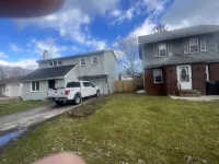 Haven Breeze - Dazzling home near Lake Ontario, beach & relaxing walking trails Hotel a Irondequoit