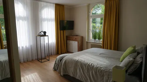 "Sachsa Suite" - 130m² Art Nouveau suite: 2 bathrooms & feel-good atmosphere