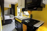 Creekside Camper/Mountain Hiking/National Forest! Hotels in Valley Bend