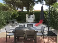 Charming, peaceful villa near the beach