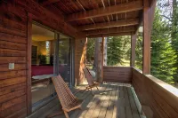 NEWLY REMODELED6 Bedrooms/3.5 Baths-Sleeps 14AWESOME VIEWS Hot Tub & Sauna