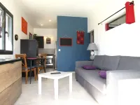 Independent gite with swimming pool in the heart of the Dordogne valley