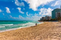 Ritz Carlton Hotel at Bal Harbour FL, 1147ft2!