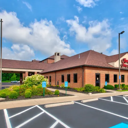 Hampton Inn & Suites Cleveland-Airport/Middleburg Heights
