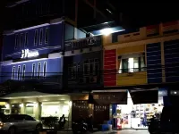 H3 Hotel Hotel dekat Ruko BALI