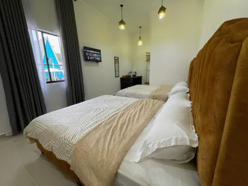 WIWI Village Hotel a Kijal