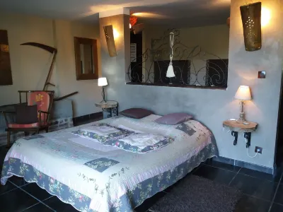 Chambres D Hotes ,Hotel ,Secret d'Une Nuit a Vicq prės de Onnaing,Avec Piscine Hotels in Vicq