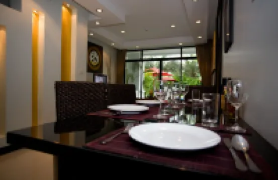 โรงแรม ปาล์ม โกรฟ รีสอร์ท พัทยา