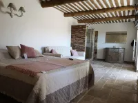La Petite Plaine Hotels in Clansayes